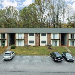 parking at Southern Pines located in Spartanburg, SC