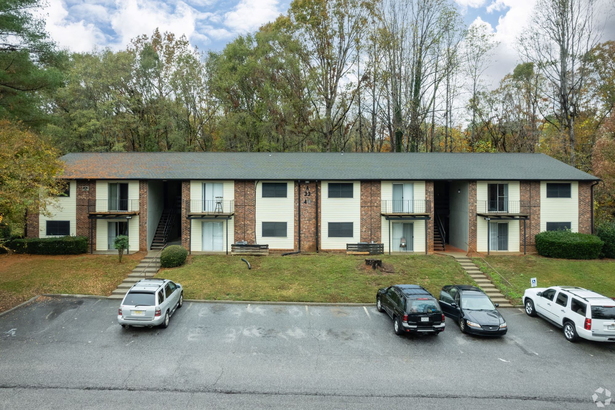 exterior at Southern Pines located in Spartanburg, SC