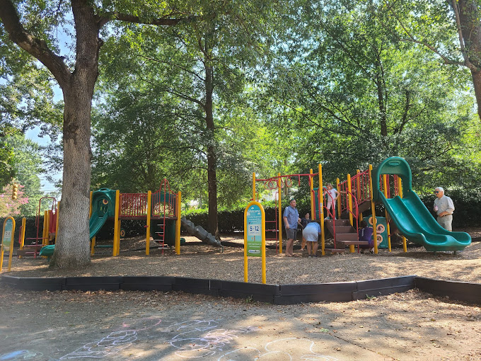 Happy Hollow Park